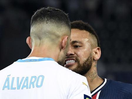 Álvaro González y Neymar no eran muy 'amigos'